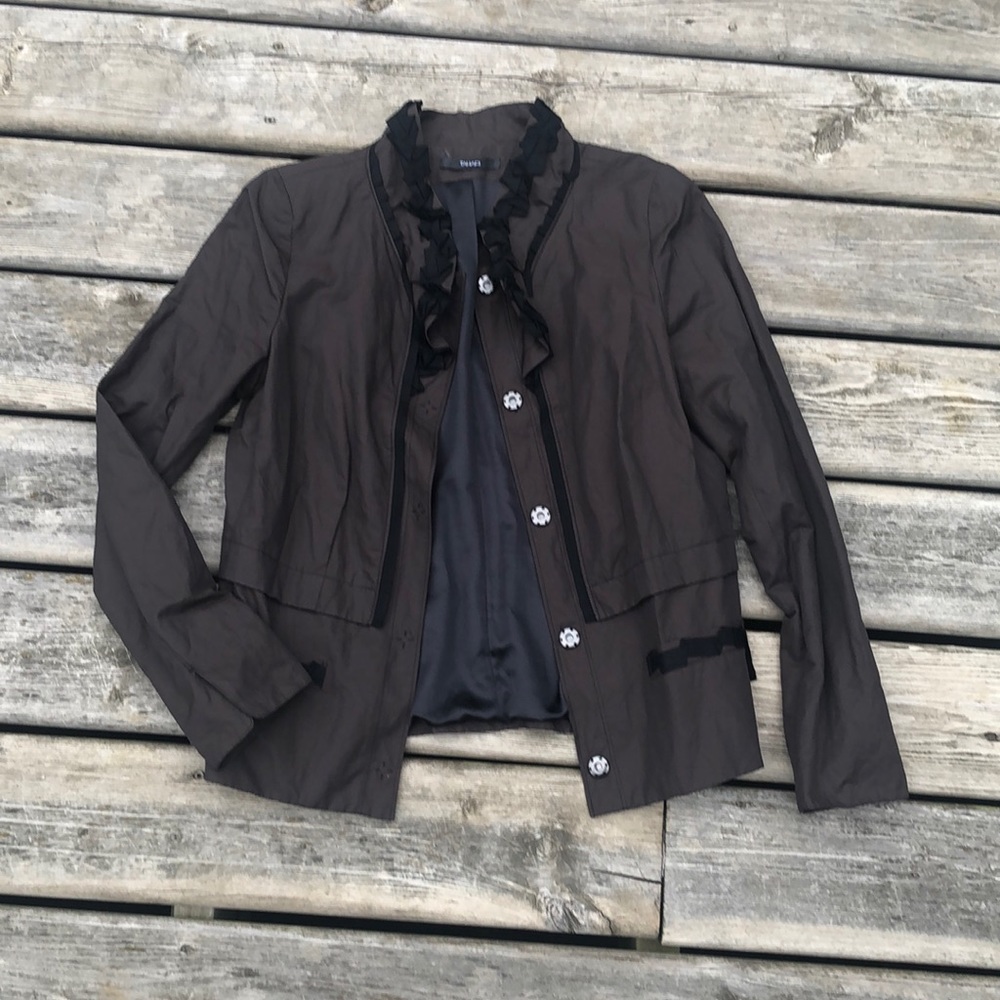 Tahari Blazer